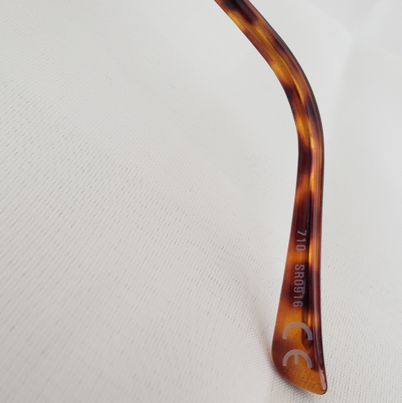 Fashionable Sunglasses - Picture 10 of 13